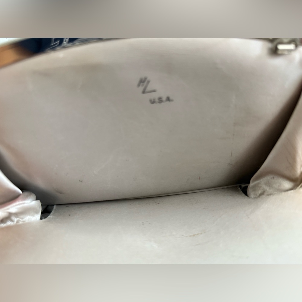 Vintage Harry Levine USA Silver Clutch - Picture 3 of 8